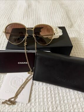 CHANEL Gold Frame Sunglasses with Brown Lenses and Chain (final sale)